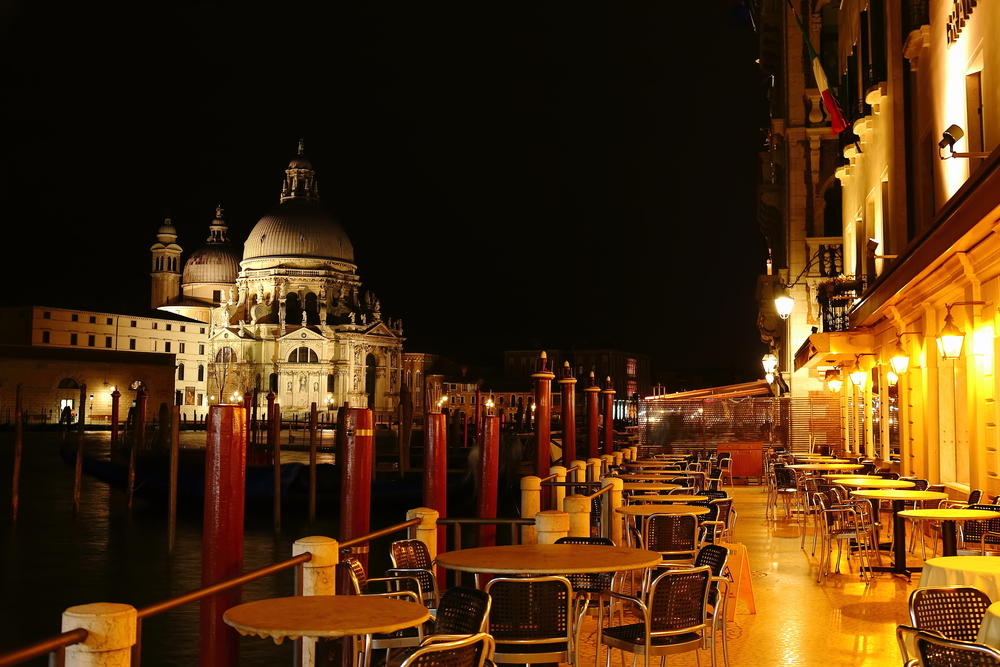 Fine Dining Experience with Wine in Venice