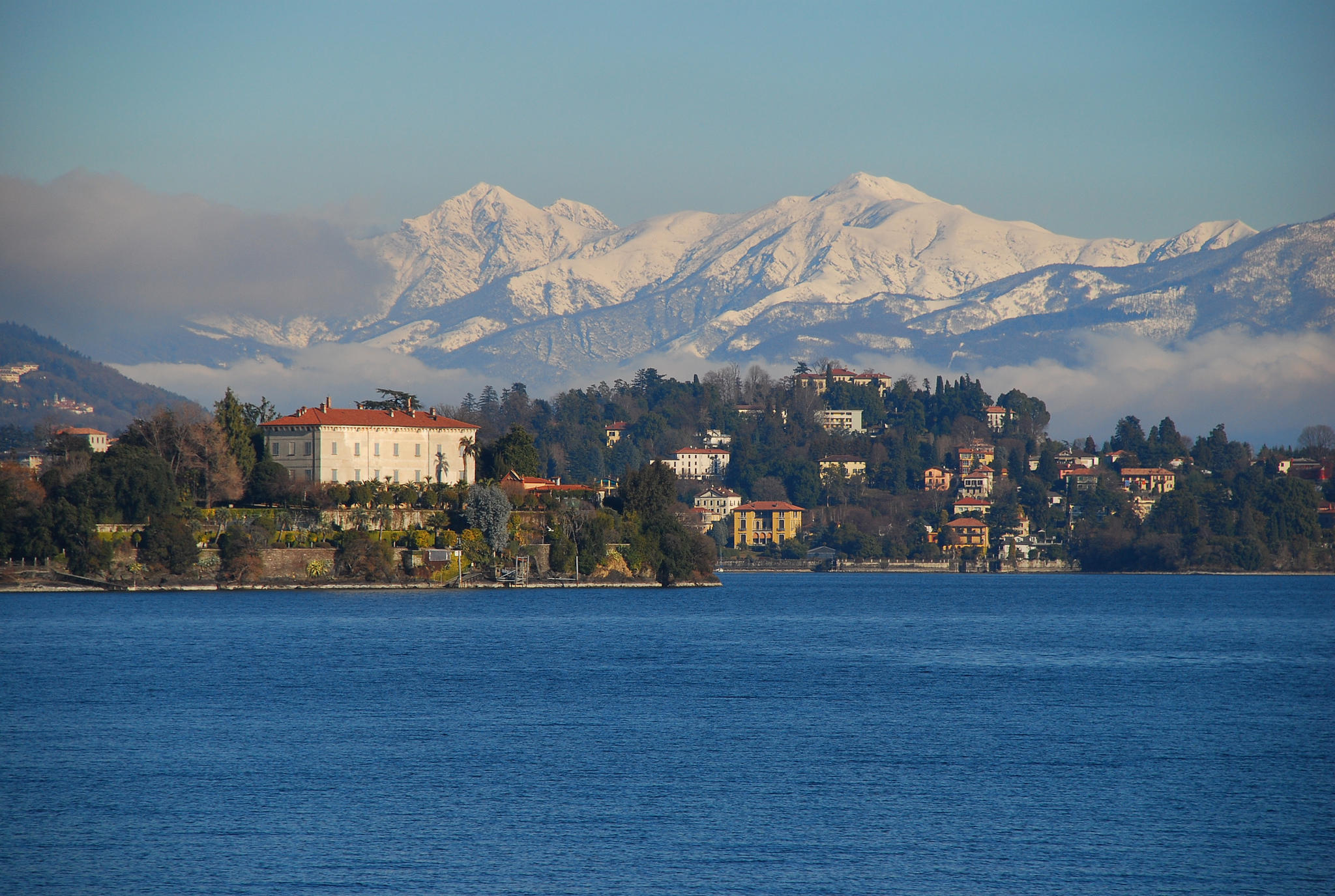 Discover the Italian Lakes Lake Maggiore