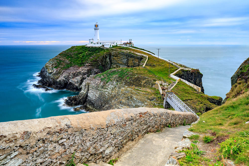 Discover our best shore excursions in Holyhead Shore Emotion