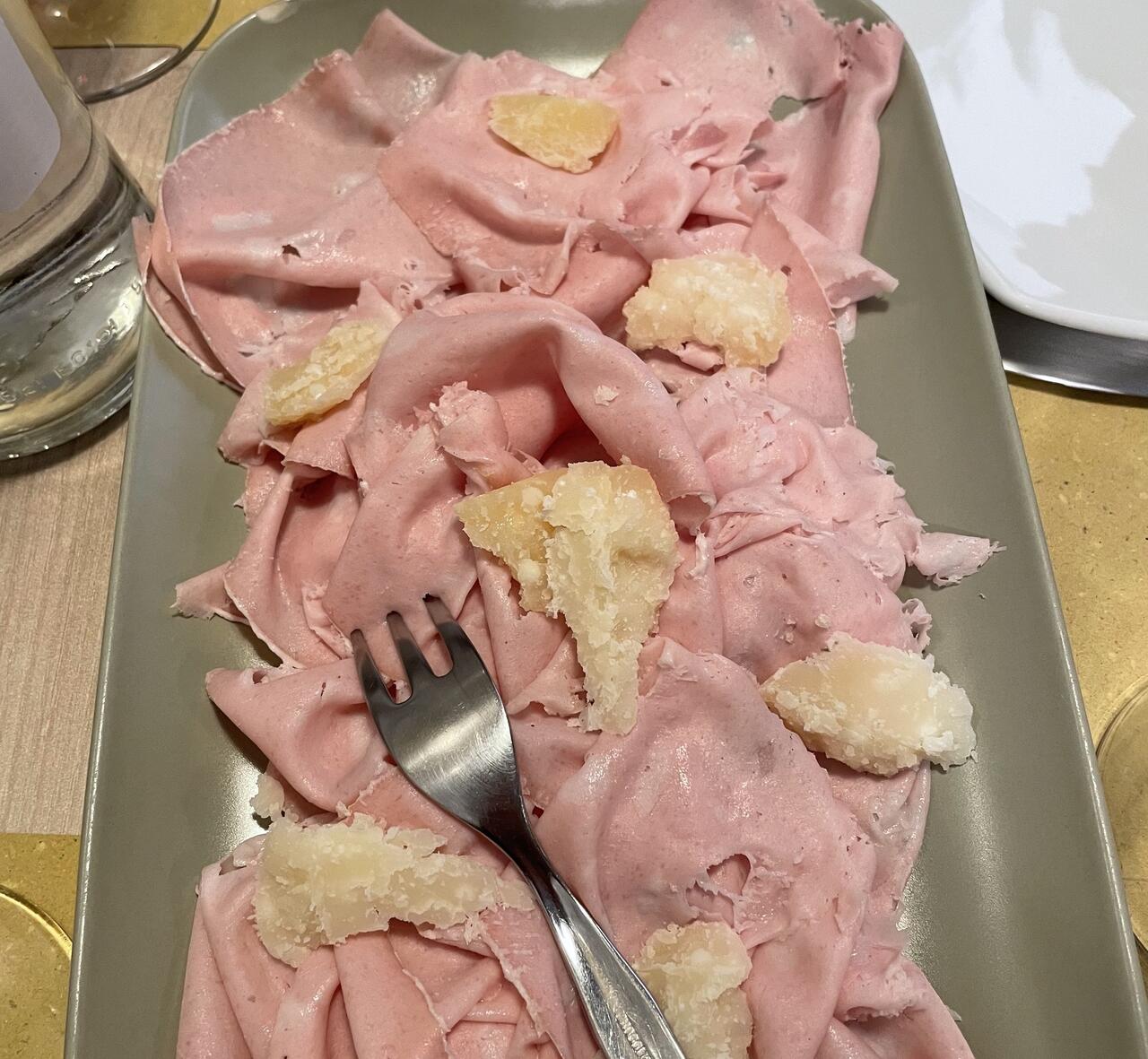 What to Eat in Bologna Italy