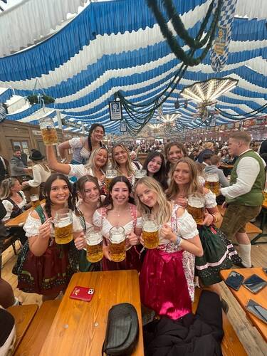 Munich Springfest for students - Sleep on a Camping